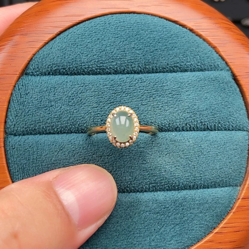 【闪购商品】银S925镶嵌戒指翡翠