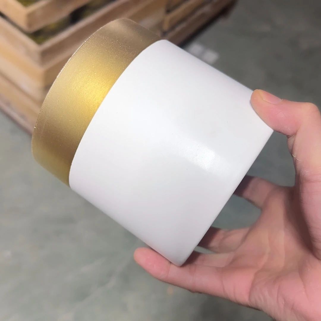 ：默认有孔，福利满15元发：