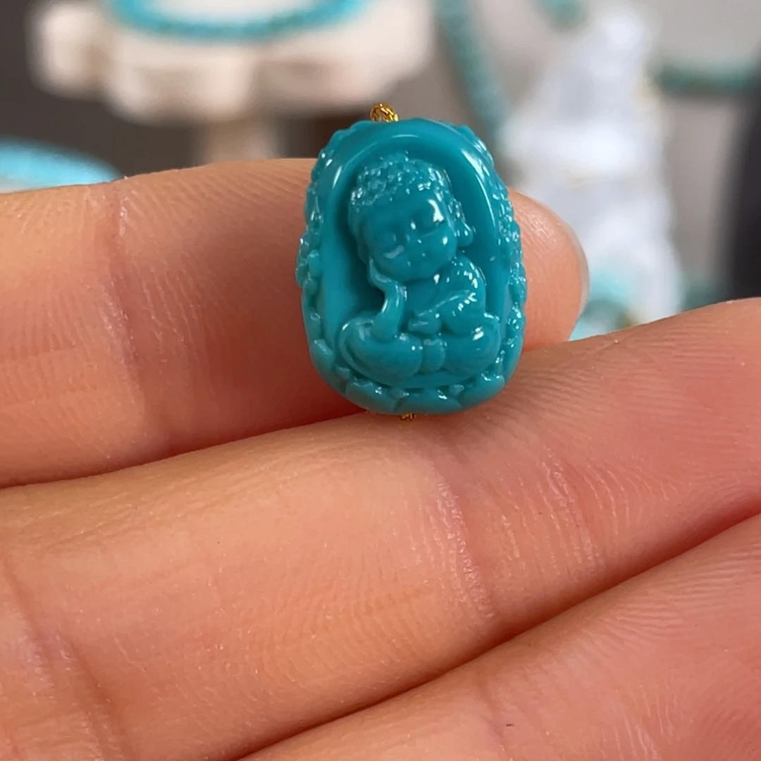 绿松石未镶嵌套链玉化双面佛