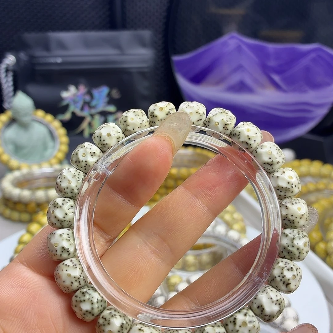星月菩提吊坠海南星月菩提青花手工无相