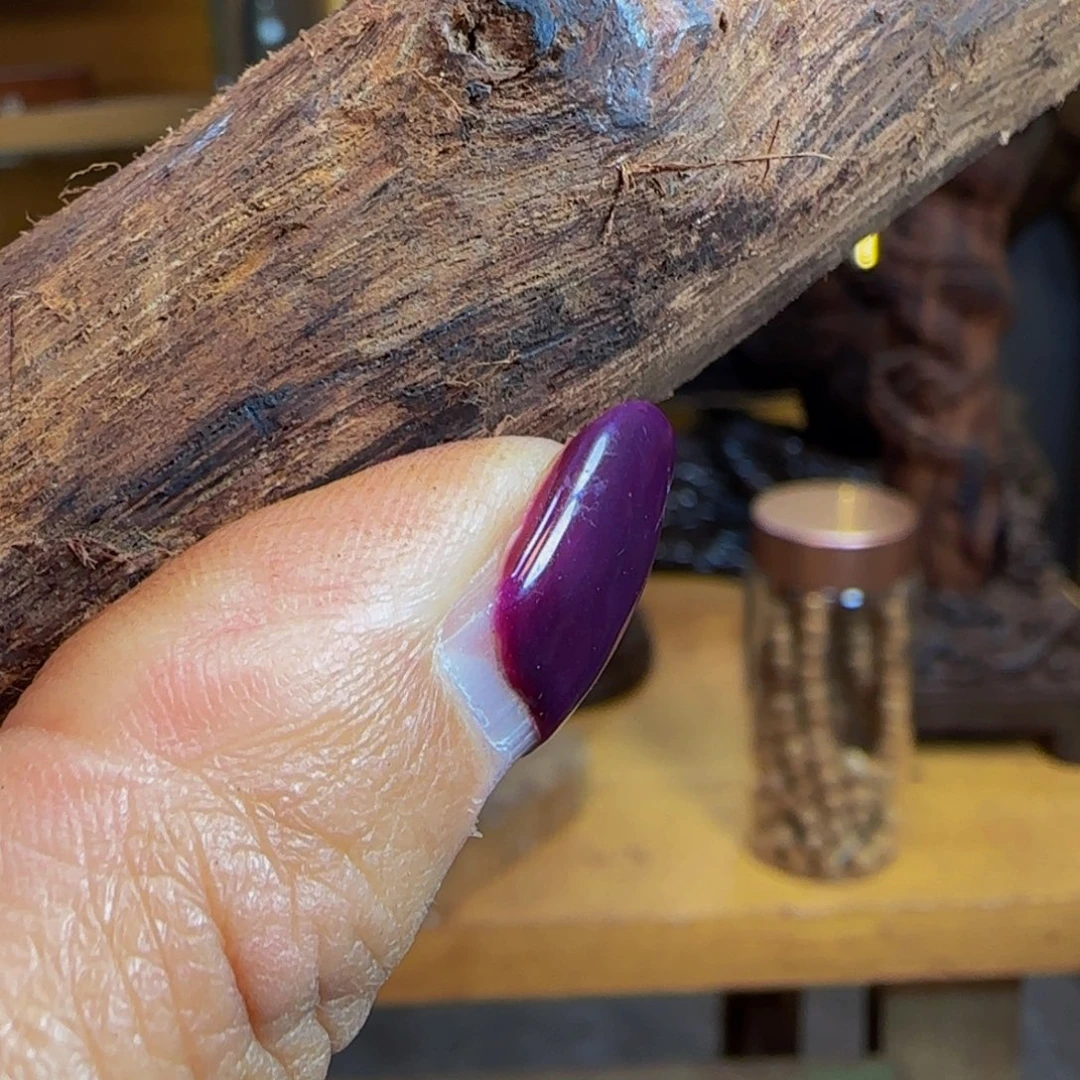 陈***伟藤类降真香定制柱子不退换