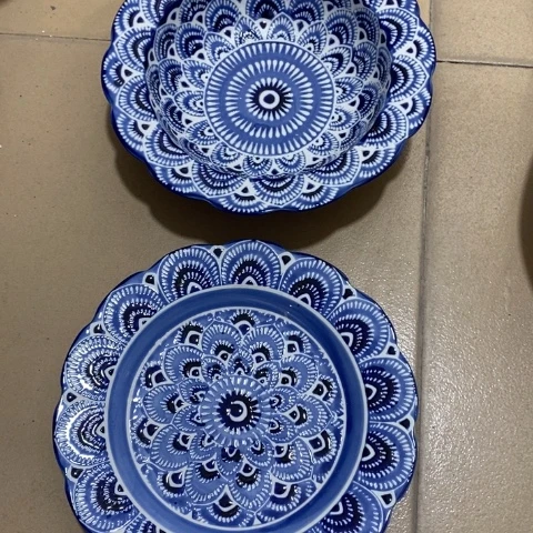 【闪购商品】摆件青花瓷出口盘子两个。