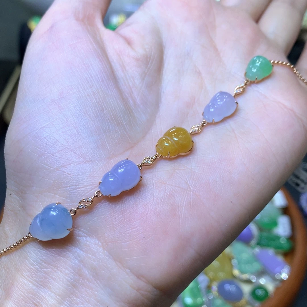 【闪购商品】翡翠颈饰18K金镶嵌翡翠吊坠项链