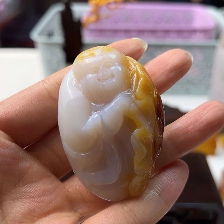 玛瑙/玉髓颈饰未镶嵌
