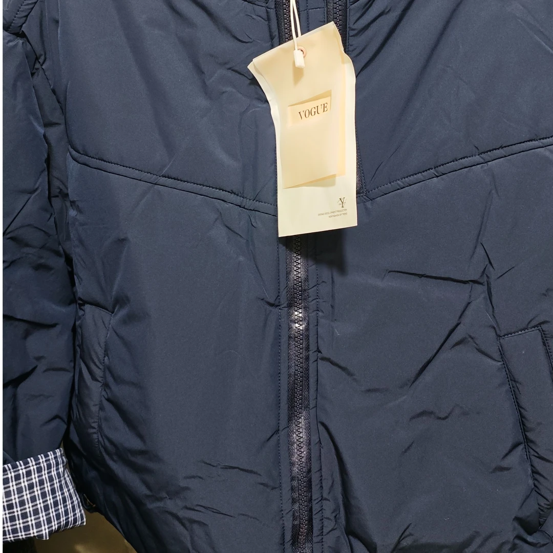 【0249】连帽常规款拉链长袖宽松型短外套短款棉衣