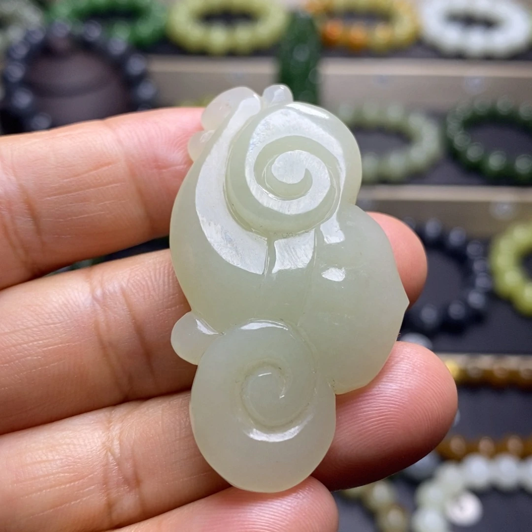 和田玉未镶嵌吊坠(不含链)