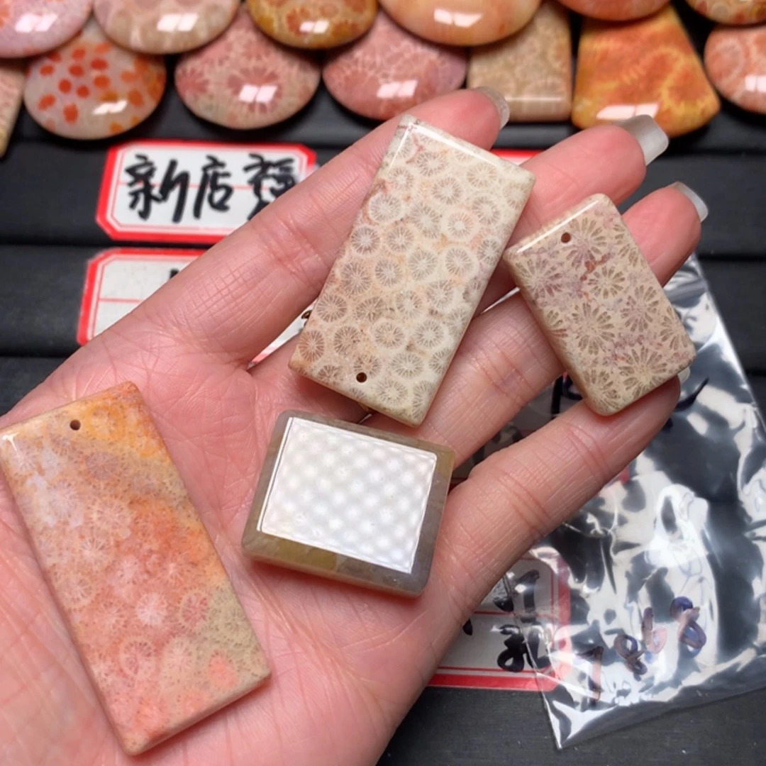 【闪购商品】硅化玉颈饰未镶嵌飞**γ
