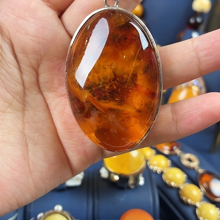 琥珀银S925镶嵌颈饰