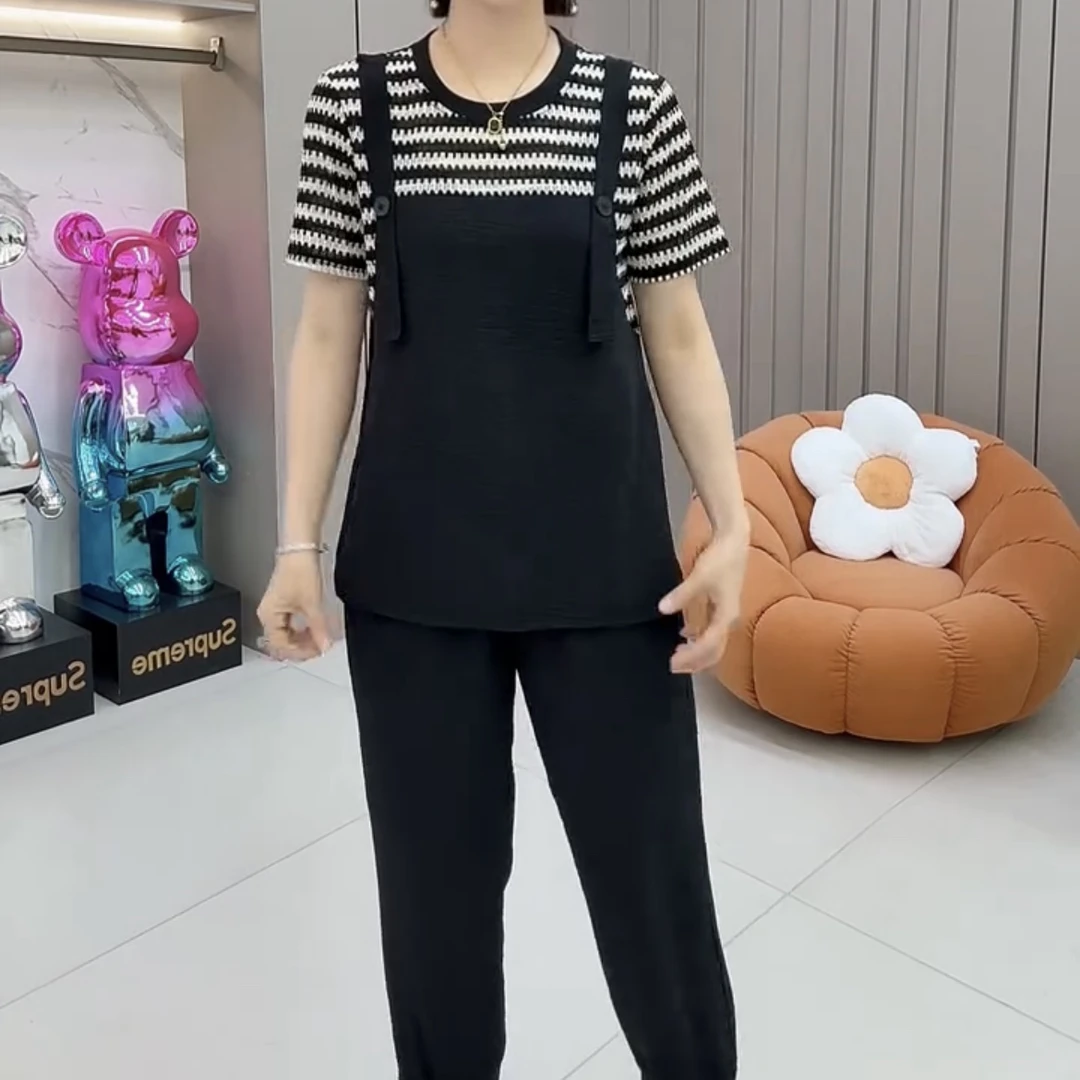 休闲风时尚套装百搭韩版女装短袖气质套装减龄洋气拼接短裤显瘦
