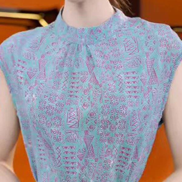 2025苏杭新款气质高端优雅显瘦高级感 碧甲骨文圆领连衣裙