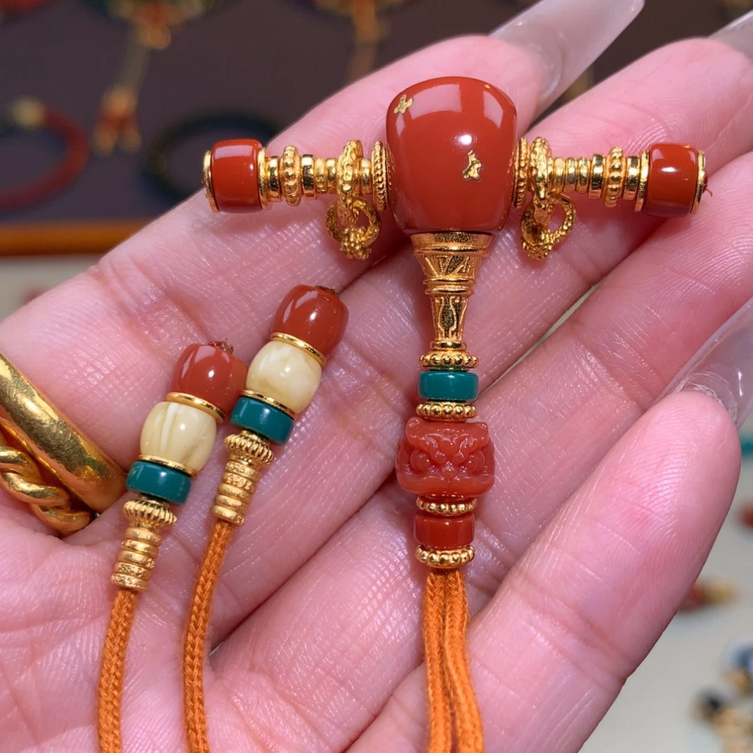 南红玛瑙未镶嵌颈饰