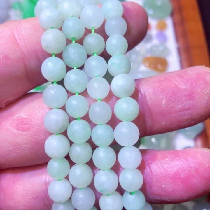 定制翡翠未镶嵌天然a货翡翠多样性发一