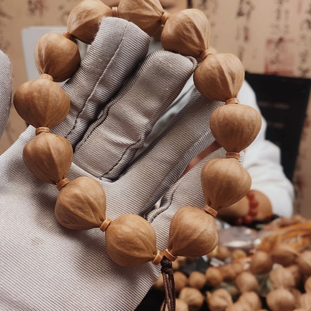 半***。橄榄核手串小四花精品