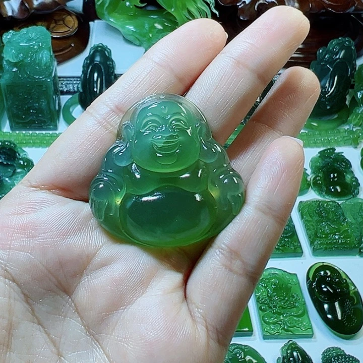 蛇纹石玉未镶嵌颈饰告***去