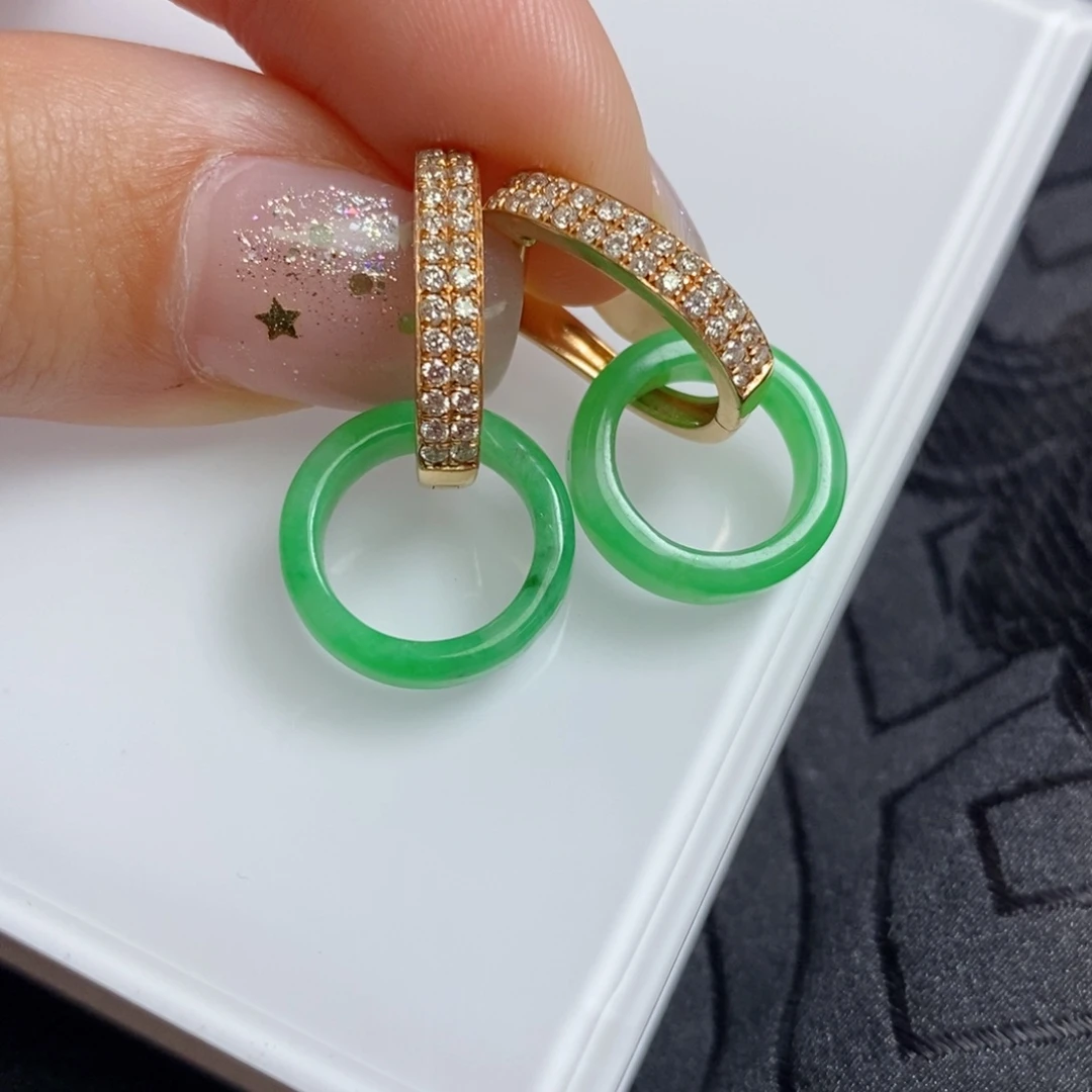 翡翠18K金镶嵌耳饰圈圈