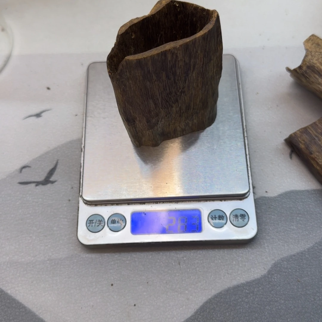 光***别木奇楠沉水笔筒28克
