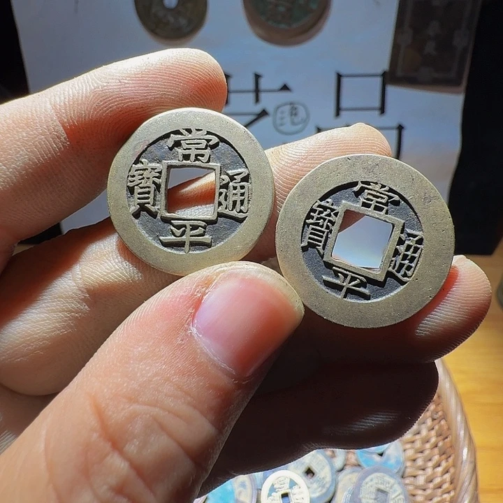 俊***蜓小李小李手机工艺品挂件019