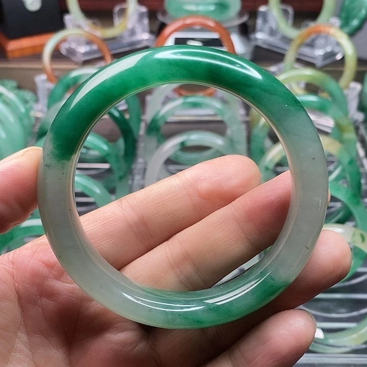 石英质玉手镯合金