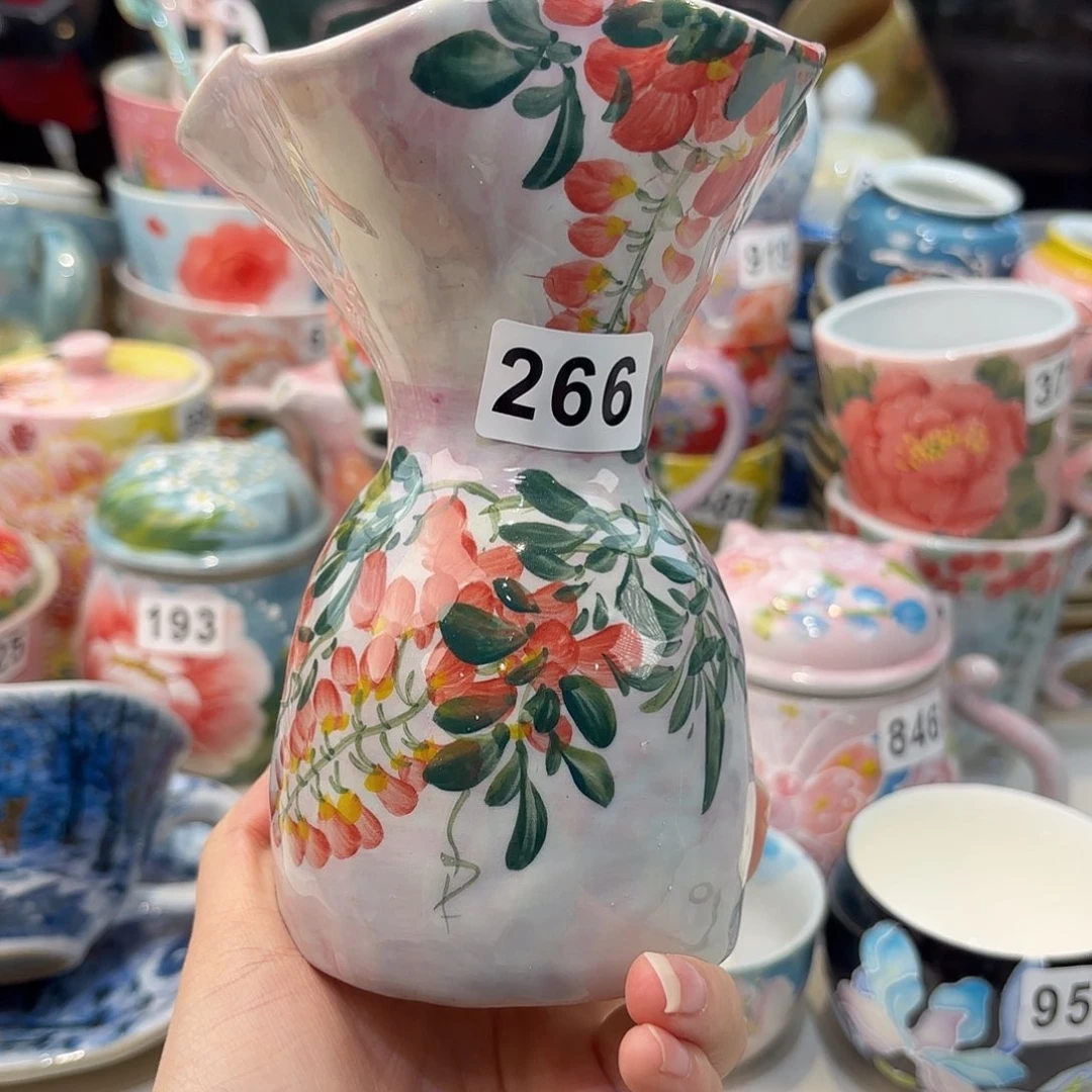 瓷片兔兔好可爱呀