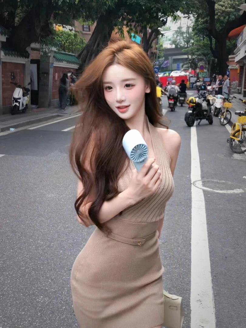 2025新款纯欲甜辣风拼接时尚无袖性格针织V领包臀收腰显瘦连衣裙