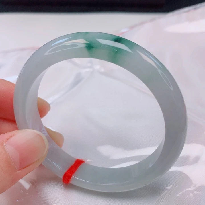 毛***天翡翠未镶嵌手镯51。52