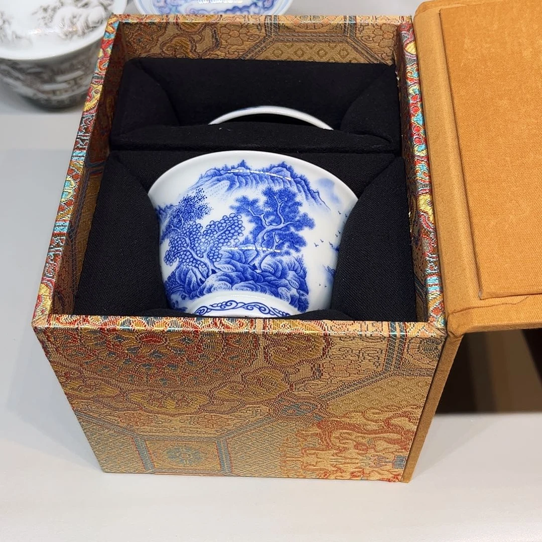 维***师景德镇瓷器鉴定证书