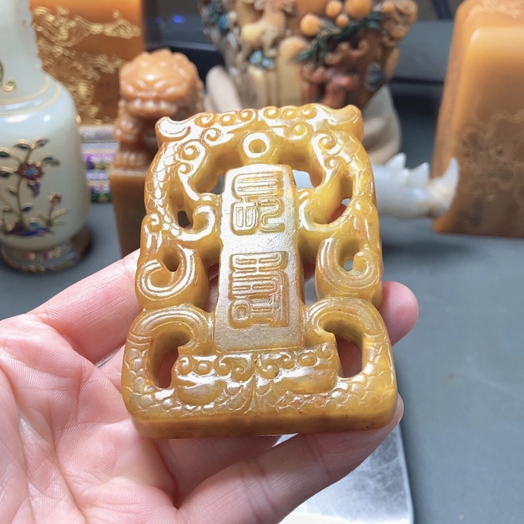 和田玉（青玉）未镶嵌挂件