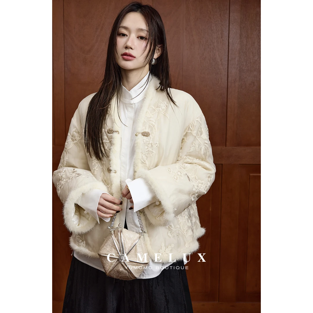 【Camelux线】烟笼牡丹 桑蚕丝欧根纱刺绣拼貂新中式鹅绒服 QWA4042