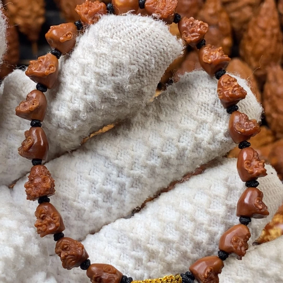 橄榄核手串/手链0.8-0.9毕业 核尖 十八罗汉单圈手串