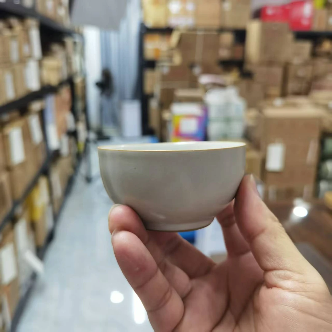 徐孝丰罗汉杯润彩灰开片大师杯 福袋（无底款）