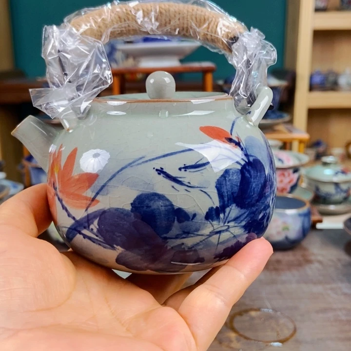 y***活瓷片手工制作工艺精湛等