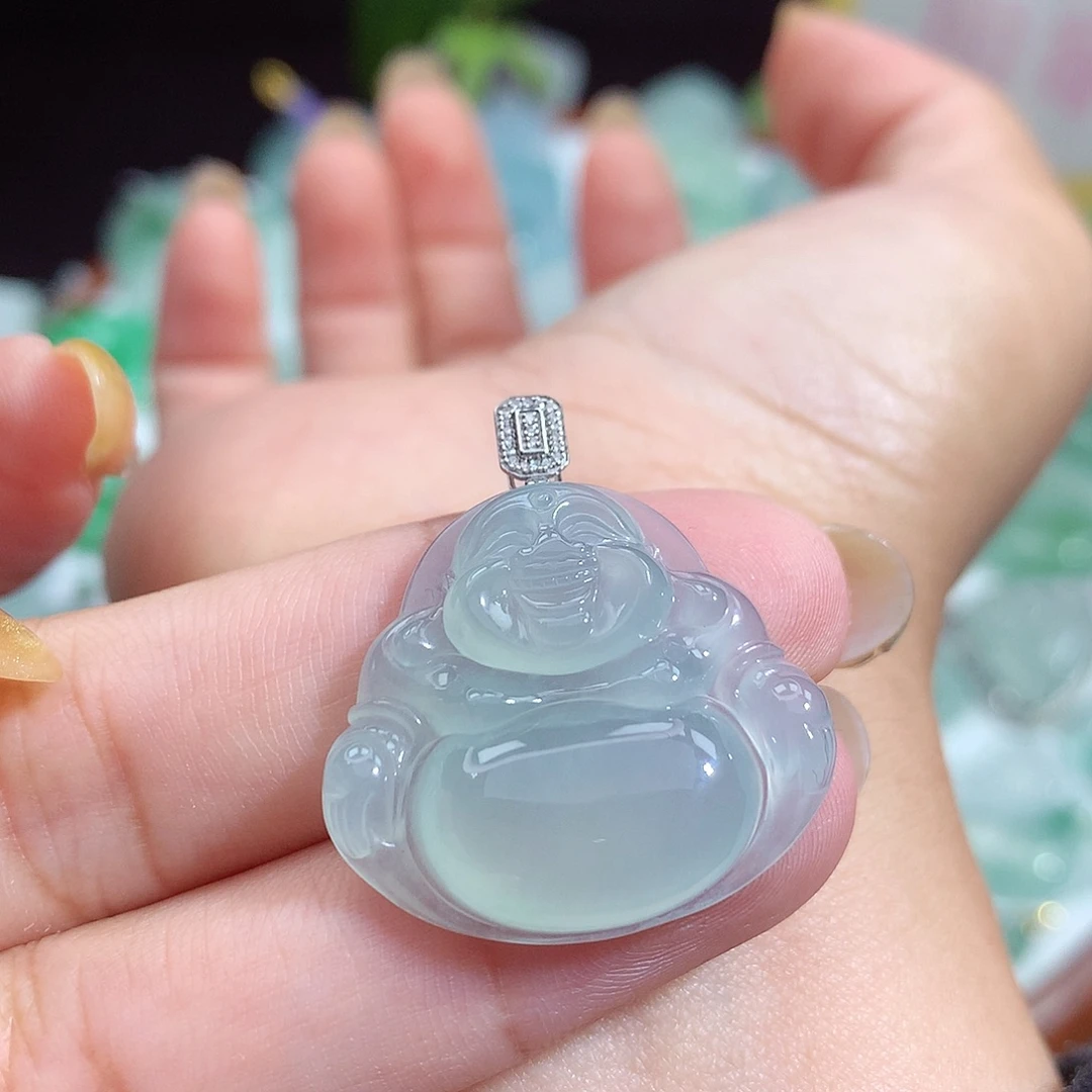 大***哥翡翠未镶嵌颈饰佛公