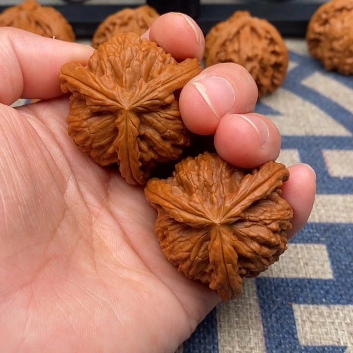 吊坠文玩核桃舍*三棱