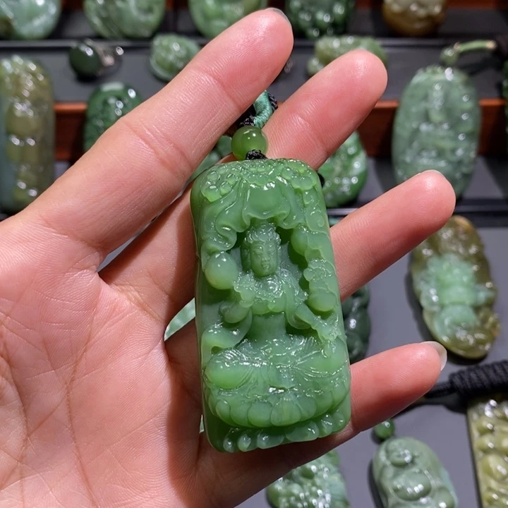 未镶嵌和田玉挂件