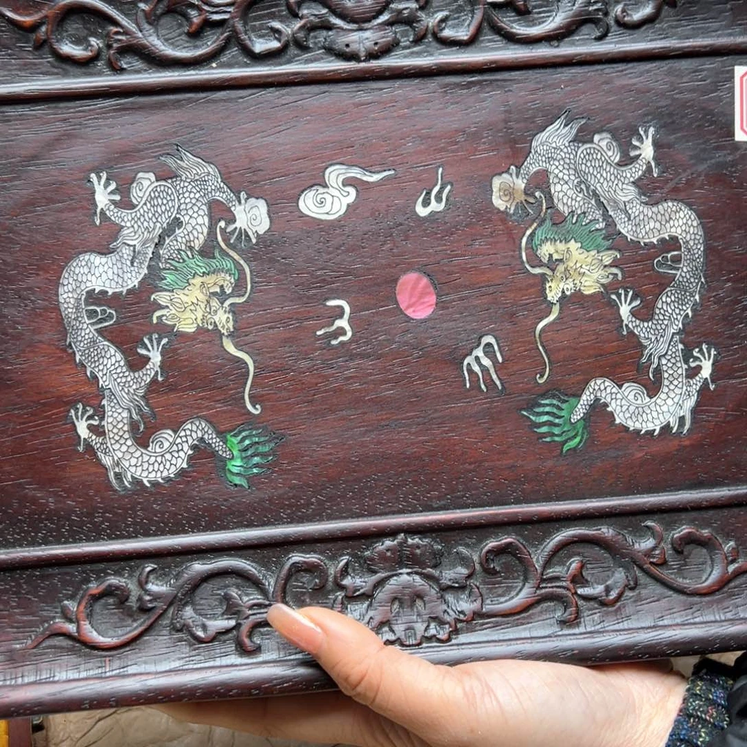 大叶紫檀（黑酸枝木类）