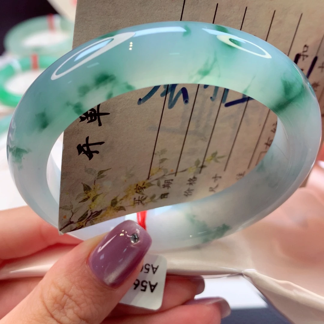 翡翠手镯未镶嵌正圈31号66