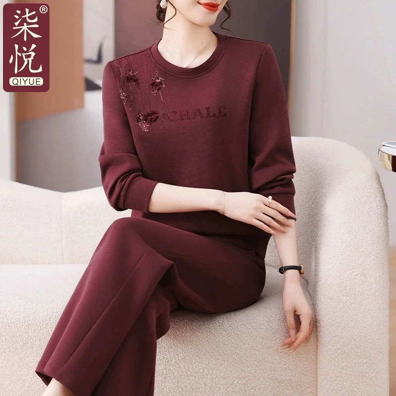 妈妈春装上衣2025新款中老年人绣花卫衣运动服套装女春秋季两件套