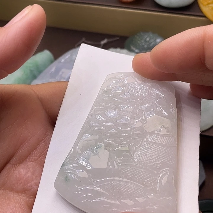 定制翡翠未镶嵌翡翠吊坠