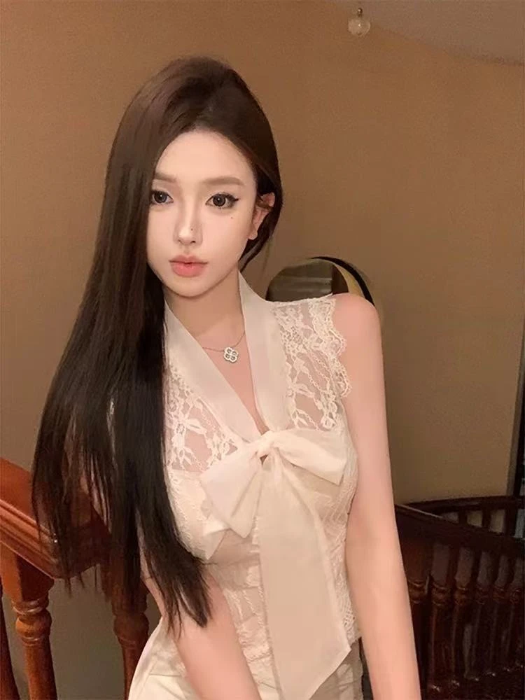 102夏季新款法式纯欲辣妹蕾丝拼接设计感系带修身显瘦无袖上衣