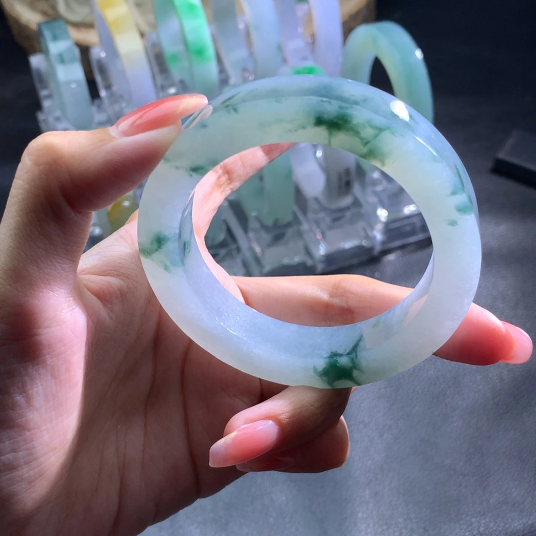 未镶嵌翡翠定制翡翠願*