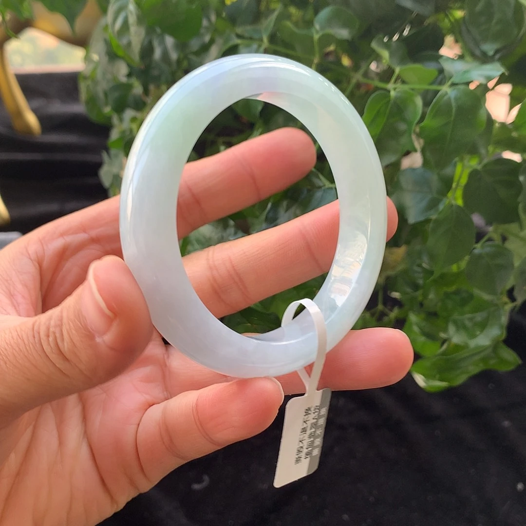 翡翠未镶嵌手镯27号有纹