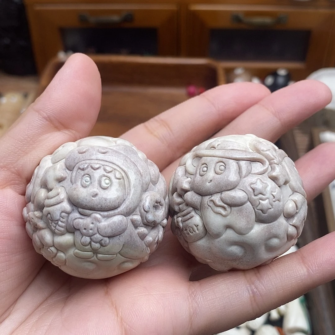 鹿骨把件c11星星人手球40尺寸