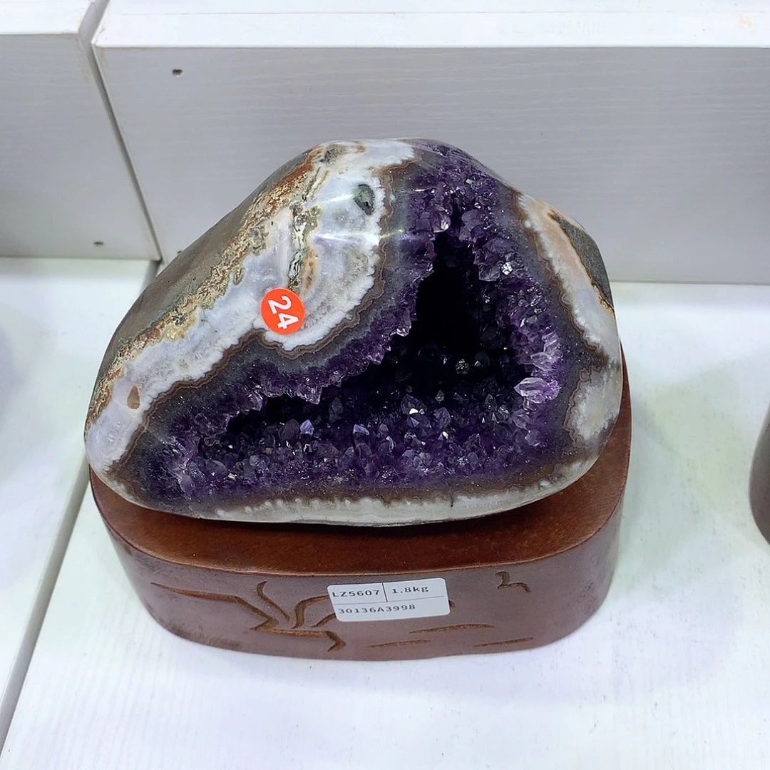 紫晶大型摆件（非配饰）未镶嵌