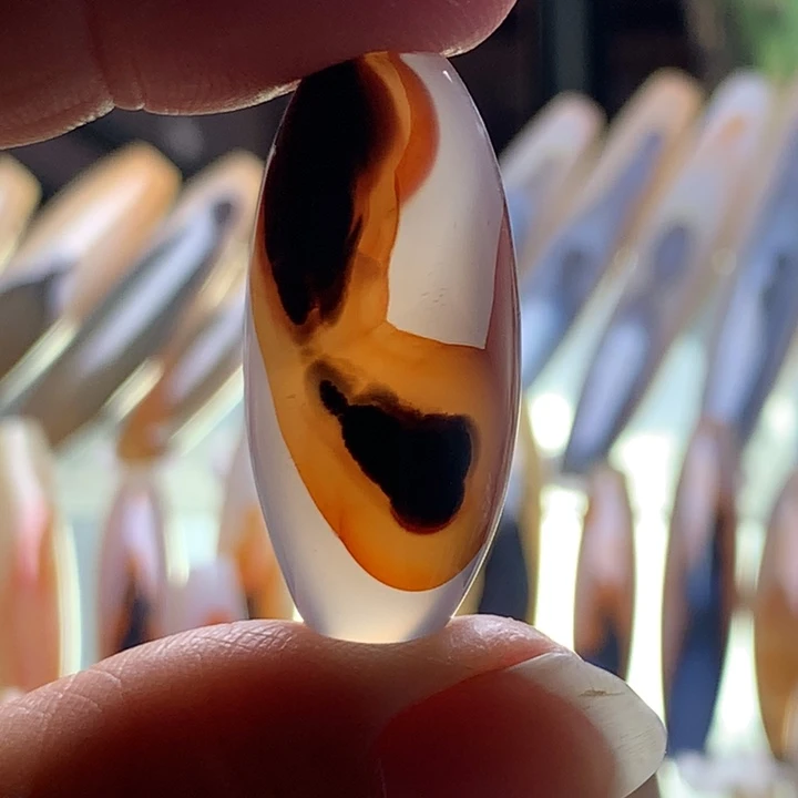 未镶嵌颈饰玛瑙/玉髓25