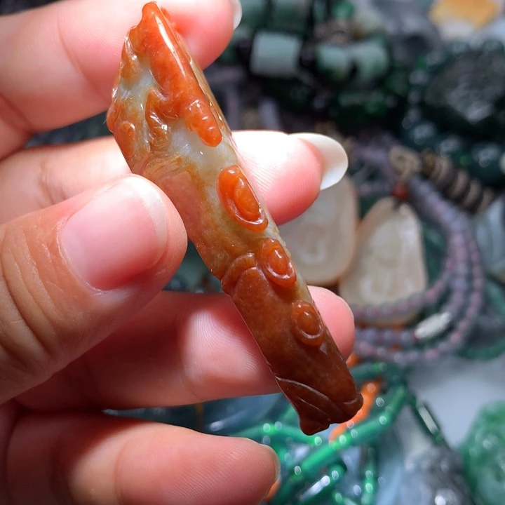 翡翠颈饰未镶嵌保真天然A货翡翠