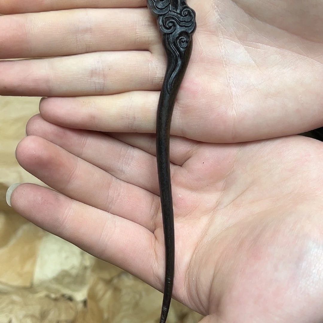 大叶紫檀（黑酸枝木类）