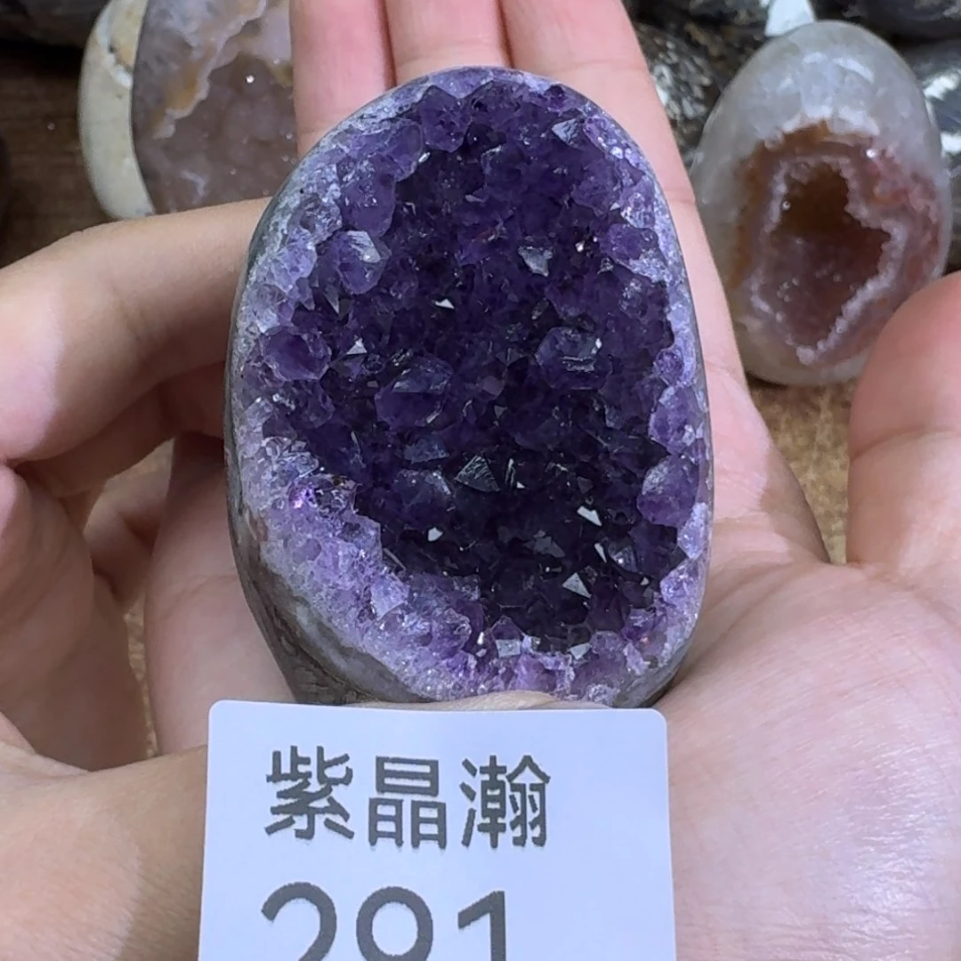 未镶嵌水晶大型摆件（非配饰）