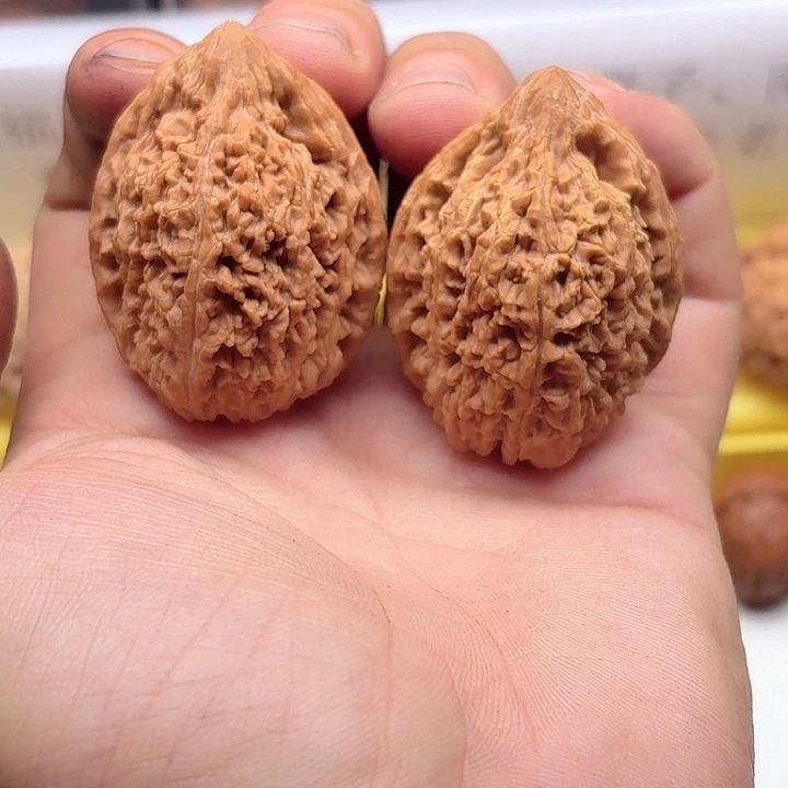 宁***缺把件文玩核桃大蒜头