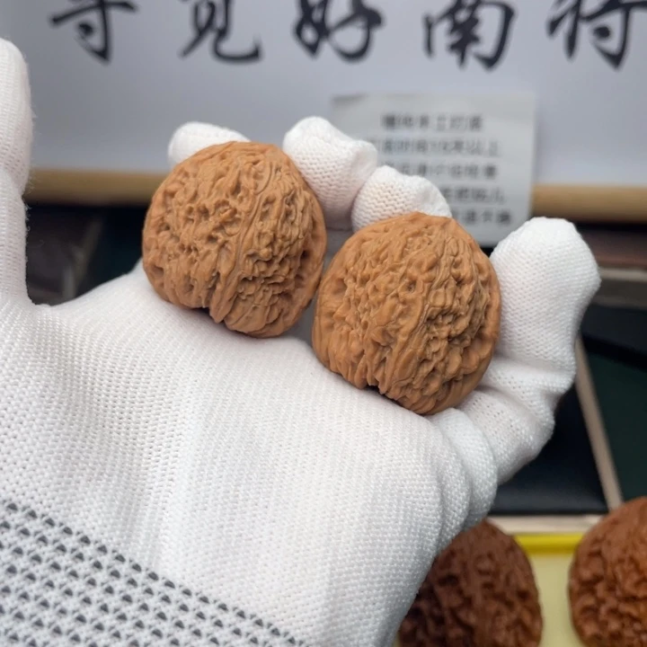 文玩核桃吊坠343535尺拉丝凹底福利放漏