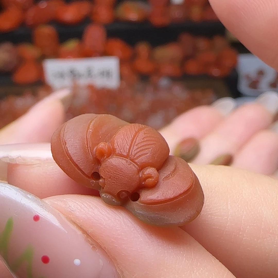 南红玛瑙未镶嵌颈饰